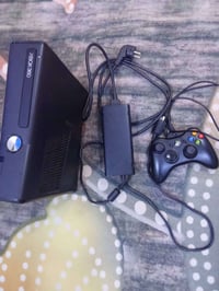 إكس بوكس 360 • هارد ٢٠٠ لعبة • ناصريه