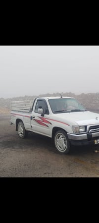 تويوتا • موديل ٩٩ • رقم صلاح الدين