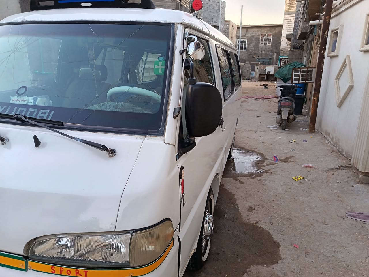 سلام عليكم عيد نشر بسبب الوعود  هونداي للبيع سعر 60ورقه تفاصيل الكيه مكينه وكير 2700 كاز تخم تاير حداديه كهربائيات خير من الله هيئه ومرور مصفره مامطلوبه موديل 2000  او مراوس بكوستر كومبي  ***********
