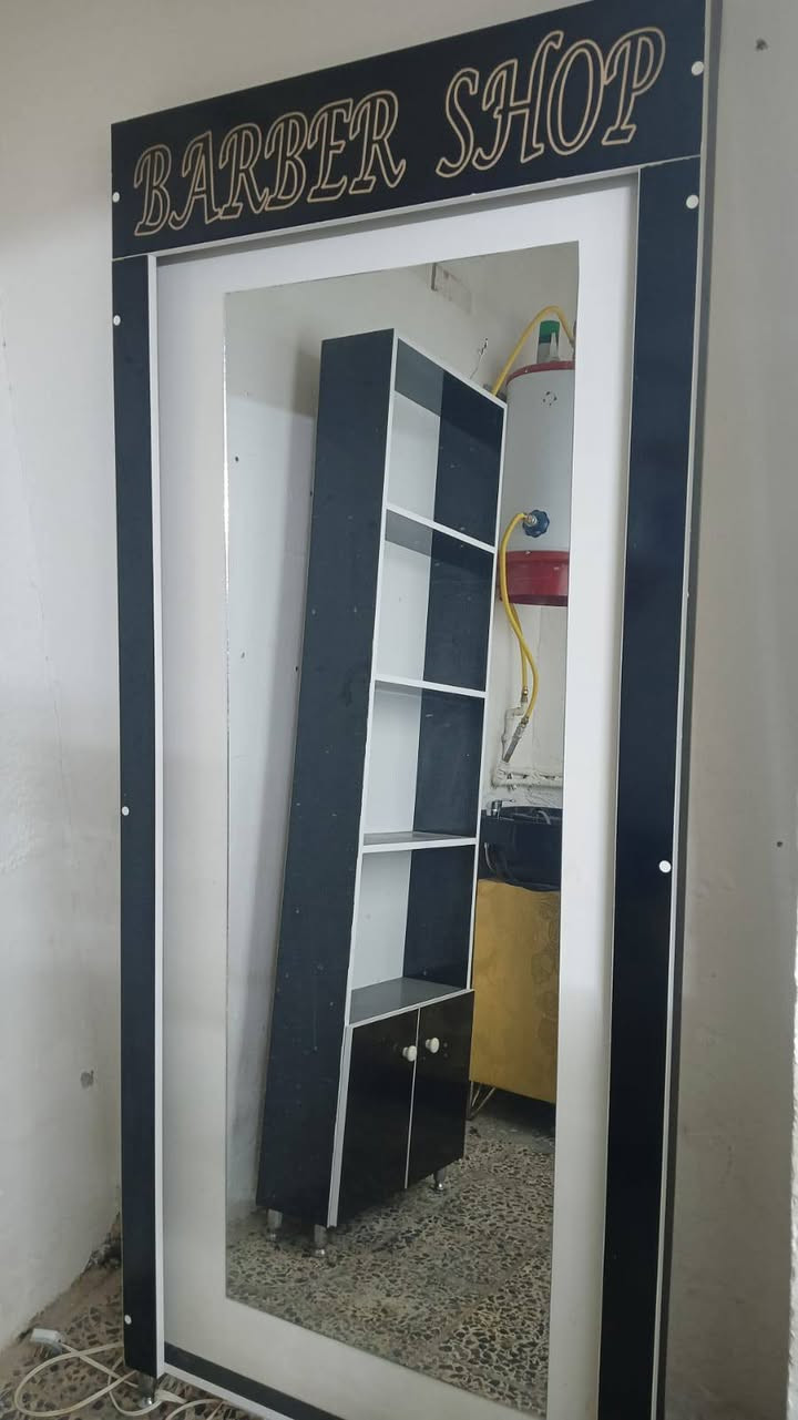 غراض صالون للبيع السعر‏‪((350(((‏‪***********‬‏ مع سخان جديد جهاز بخار اللتنظيف بشره حار بارد عربانه ميكب
