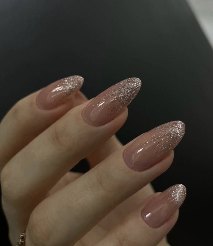 ✨ عروض الأظافر ✨
جل اكستشن بأناقة وثبات ولمسة فخمة

💰 السعر:
جل اكستشن أظافر فقط 25ألف

📍 العنوان:
بغداد – التاجي – شارع ابو ياسر 
قرب مدرسه فرسان المستقبل الأهليه 

مركز وصالون كوافيره اسراء  للسيدات

📞 للحجز والاستفسار:
***********

#متابعه___فضلاً #نسائيالماكيرا اسراء
