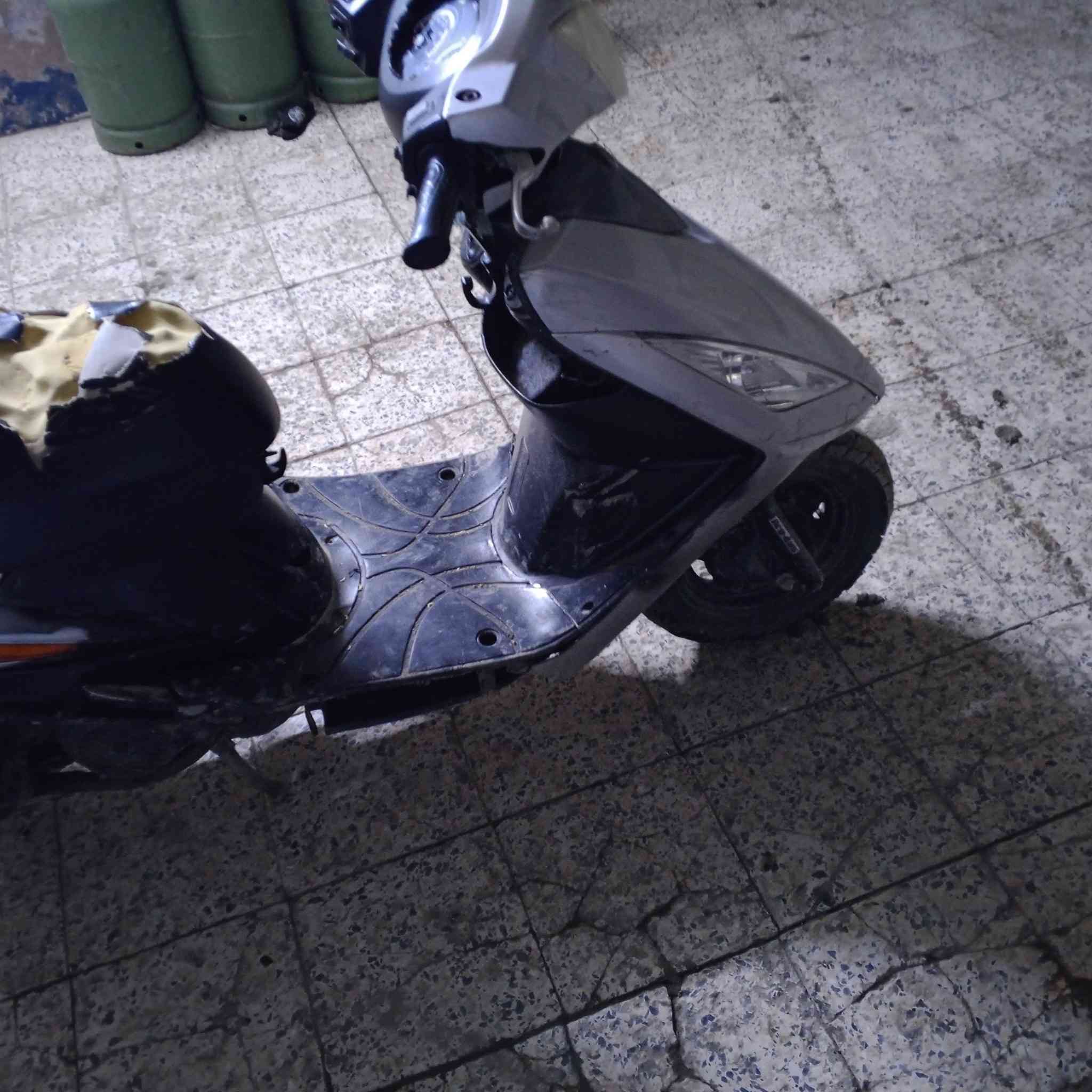 لبيع العنوان جبله  ***********
