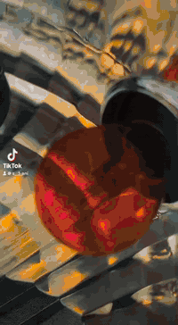 السلام عليكم مقدس للبيع 2010 سياره جاهزه ماعوزهه شي رقم بابل دولي جديد  سياره احله من صور بيهه جاملغ مبدل امامي مصفره هيئه وغرامات لايت زنون (سعر سياره 98 بيهه مجال غير متواجد عل فيس (***********
