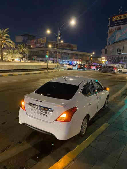 السلام عليكم للبيع نسيان سني ٢٣ مصري مكفوله كفاله عامه من كلشي عن طخه خفيفه بل جاملغ الباقي كله كفاله كير محرك حداده تبريد باتري جديد تايرات انضاف السياره فول مواصفات للاخير ماشيه ٥٤ الف قابل للزياده 
1بصمه ابواب +بصمه تشغيل + بصمه صندوق 
2كشنات جلد بلاد 
3حساسات خلفيه كامره خلفيه شاشه 
4 مري كهرباء +شفط+اشاير بلمري 
5تحكم ستيرن 
السعر 126$
للاستفسار ***********واتساب 
المكان بغداد القاهره
