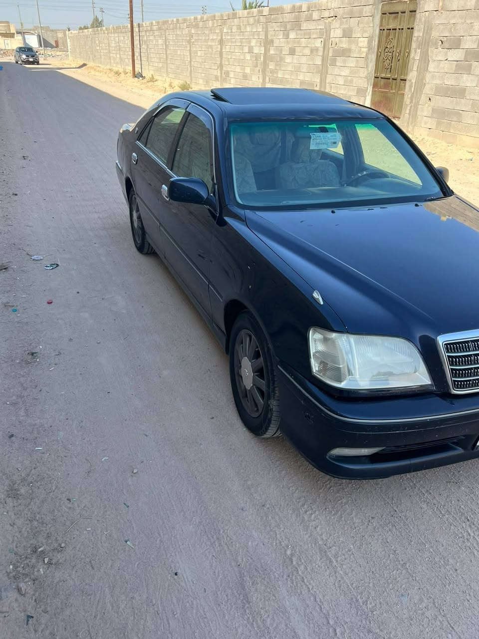 السعر 75 والقديع مستعجل 
سلام وعليكم جنون  معلاي كلمي معمله واصل كمرك وكاله بسمي راعيه موجوده حاظر فول موصفات فتح أربع دكم تبريد خلفي مكينه فيتي كارتون جهاز  راقم بقداد لماني بيه مكانت صبق مكفول من كص نقل جثه  طخم تاير  سعره 75 شرا تصل بيه مجال   *********** مكان بصره
