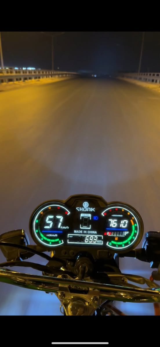 السلام عليكم 
دراجه للبيع تايگر (سونگ)موديل 2025 
المكينه مكفوله برغي ما مفتوح بيها اوراق موجوده 
السعر 675$ وبيها مجال 
عنواني الحله ناحيه النيل 
رقمي ***********
و ماسنجر موجود ايضاً
