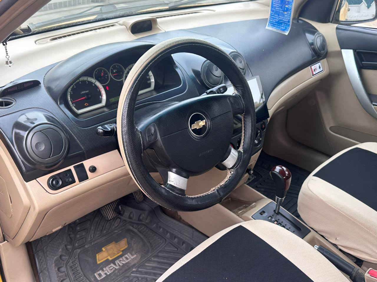 السلام عليكم.. افيو ٢٠١١شركه عامه . صبغ جاملغ بدون حادث السياره مامعيوده صبغ بلاد .. مكينه وكير.خيرمن الله تخم تايرجديد سنتر ريموند .. السعر ٦٣ وبيها مجال للطيبين.....مكان السياره بغداد.. علمآ السياره رقم دولي تحويل ثاني يوم.. للااتصال ***********
