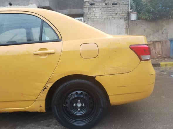 السلام عليكم بيوايدي جي 3 موديل 2013 بصمه شاشه تخم تاير باتري صدر تبريد محرك جديد رقم و سنويه و هزه جديد مصفره هيئة و مرور بسمي تحويل مباشر السياره بيه حادث جاملغ خلفي و بيه طخات بصيطه يرادله صبغ و ترجع جديده مكاني حي الجهاد السعر 42 بيه مجال شي بصيط الشراي يتصل على الرقم *********** بغداد
