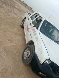 شاحنة • مركبة للبيع • عربانة • شاحنة نقل
