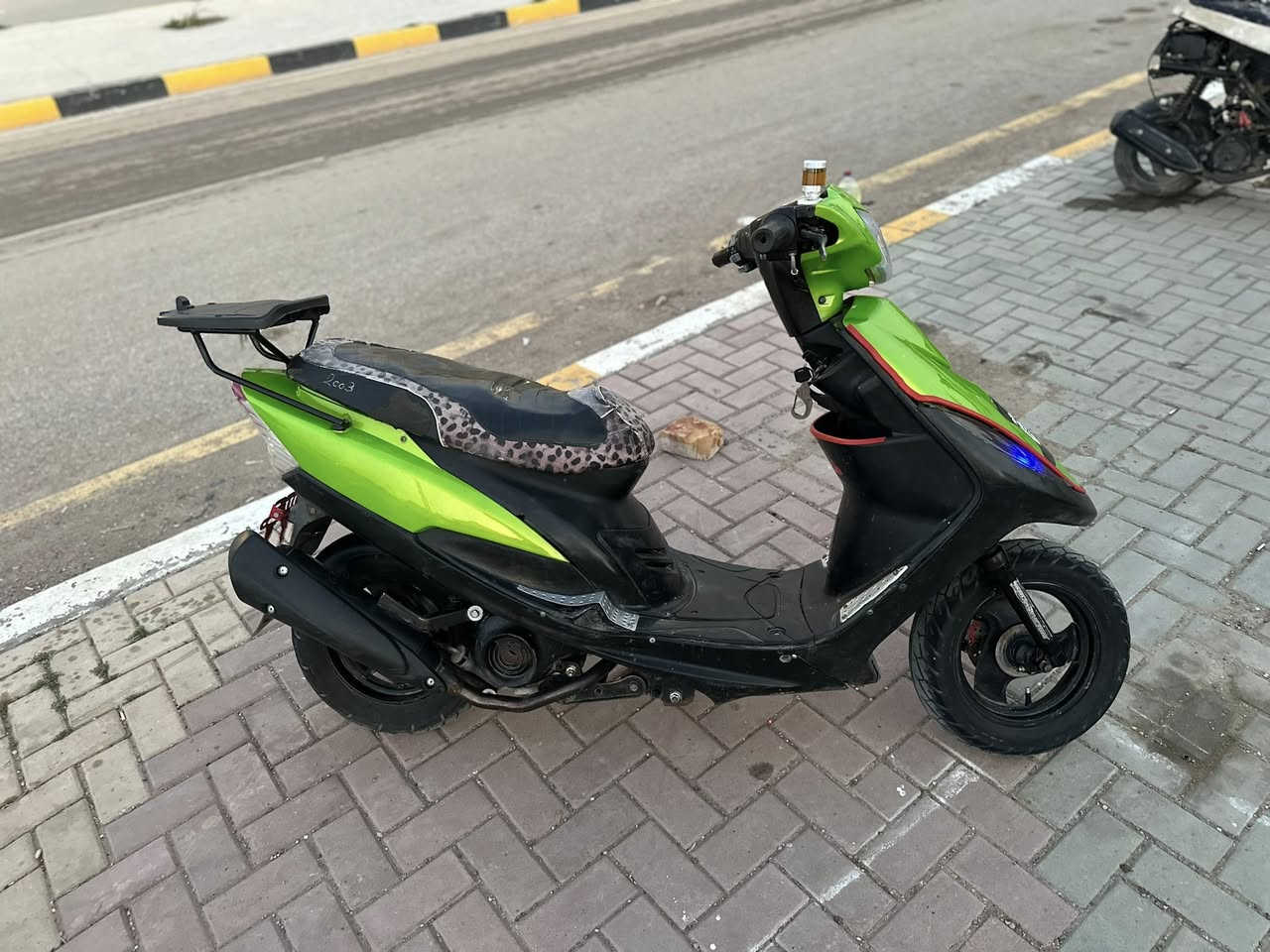 سلام عليكم
للبيع 

ماكس عدله ٢٠٠٥ مكينه ٥٥ مزوده نگره سلف بكل وقت لا تنقيص ولا تبخير سلف رياضي ٥٥ سوادات ختم واحد كلج امامي خلفي جديد سلف جديد شلعه ومعدل شرط الدراجه عليهه ادامه نضافه الصور تحجي 
السعر. ٤٢٥ وبيهه مجال اتصل ودلل 
***********
