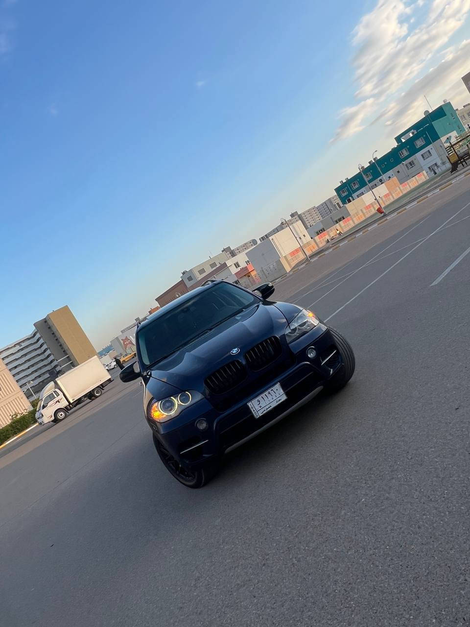 سلام عليكم X5 للبيع مكينه N55 المرغوب سياره مال جناي كلين تايتل بيهه 3 قطع ب عراق سياره جديده مابيهه نقص برغي للاستفسار الاتصال على الرقم ***********
