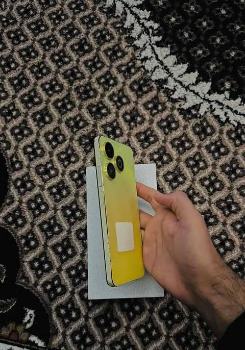 السلام عليكم جهاز للبيع مع كامل ملحقاته :
اسم الجهاز  : magic60c
الذاكره:64
ملاحظة الجهاز فقط مال تصفح واستخدام شخصي وليس مال العاب 
تقريباً صارله يمي 5 اشهر الجهاز كلشي بي شغال بصمه كامره كلشي
فقط الشخوط الي بظهر الجهاز مثل مموضح بلصور 
مكاني كركوك حي العروبة وهذا رقمي للتواصل واتساب للي حاب يتواصل وياي *********** وشكراً
