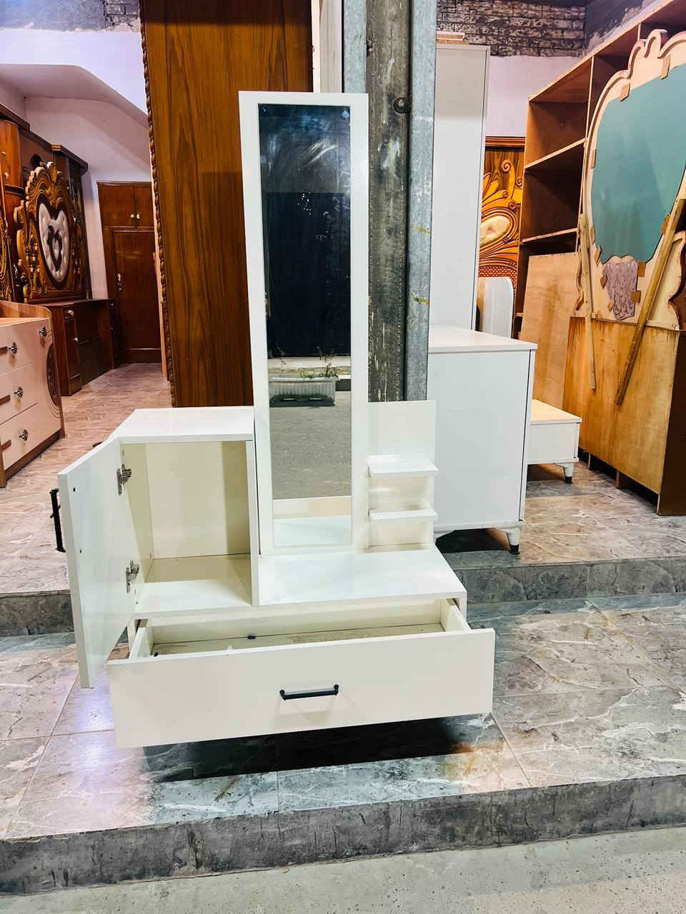 غرفه ترڪي🇹🇷 موديل حدث  مستخدم  
5 قطع 
نضافه 90/💯
نضام ابواب 
السعر /500
مع شد ونقل 🚚 داخل بغداد مجانآ
 باقي المحافظات بسعر مناسب


**إذا كنت صاحب هذا الإعلان وتريد حذفه لأي سبب، رجاءا أرسل رسالة إلى الدعم الفني**