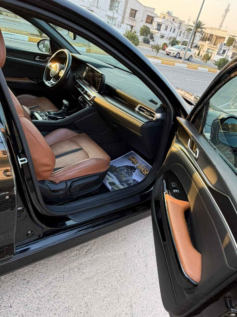 كيا K5 GT موديل 2023 
محرك: 2.5  turbo 
٢٩٠ حصان
مواصفات GT فول
السيارة بيهه قطعة وحدة
السعر : ١٨٨ 
للأستفسار : ***********
