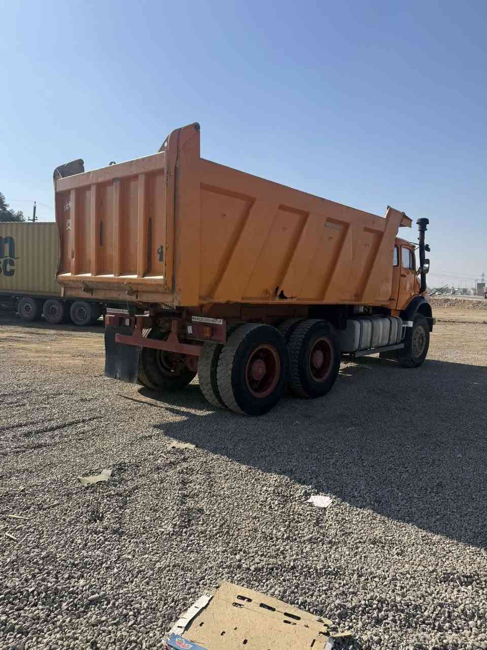 السلام عليكم للبيع اقجم موديل 80بلادي بدي بلادي شاصي مكفول قماره المانيه مبخره خارج وداخل مجموعه ج ف 18 كير 130جديد مكينه ستندر لا صرف ولا بخار تخم تاير رقم بغداد نكليزي بسمي سياره جاهزه سعر 60وبيها مجال الاستفسار على الرقم ***********
