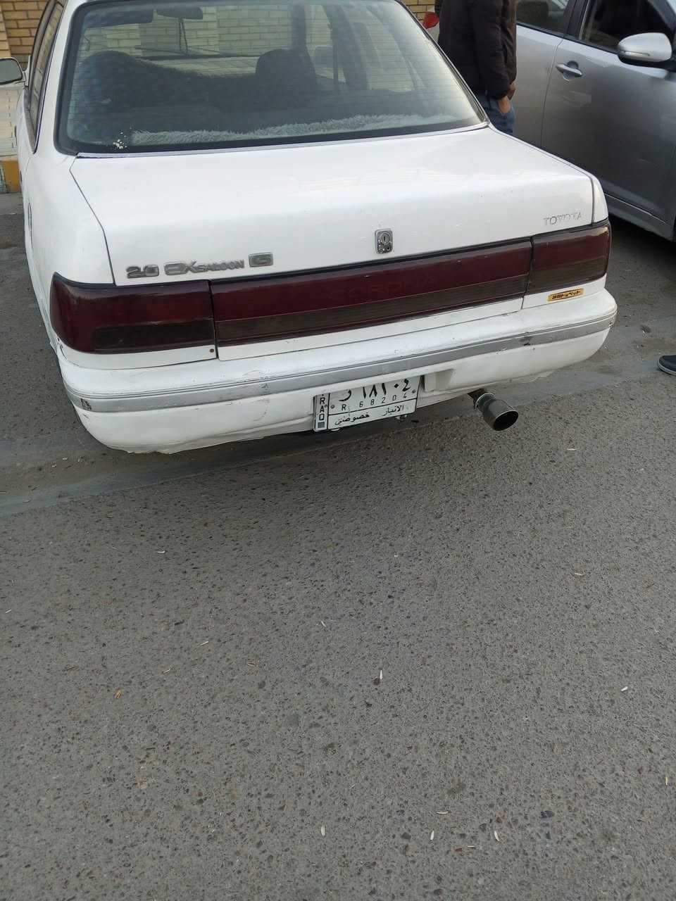 سلام عليكم سياره للبيع كروانه موديل 1990 محرك وكير جديد رقمه الانبار سعره 27بيه مجال  مكان سياره فلوجة ***********
