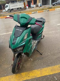 دراجه شحن  للبيع الدراجه نضيفها ومابيها اي نقص البطاريات نضيفه تبديل ق...