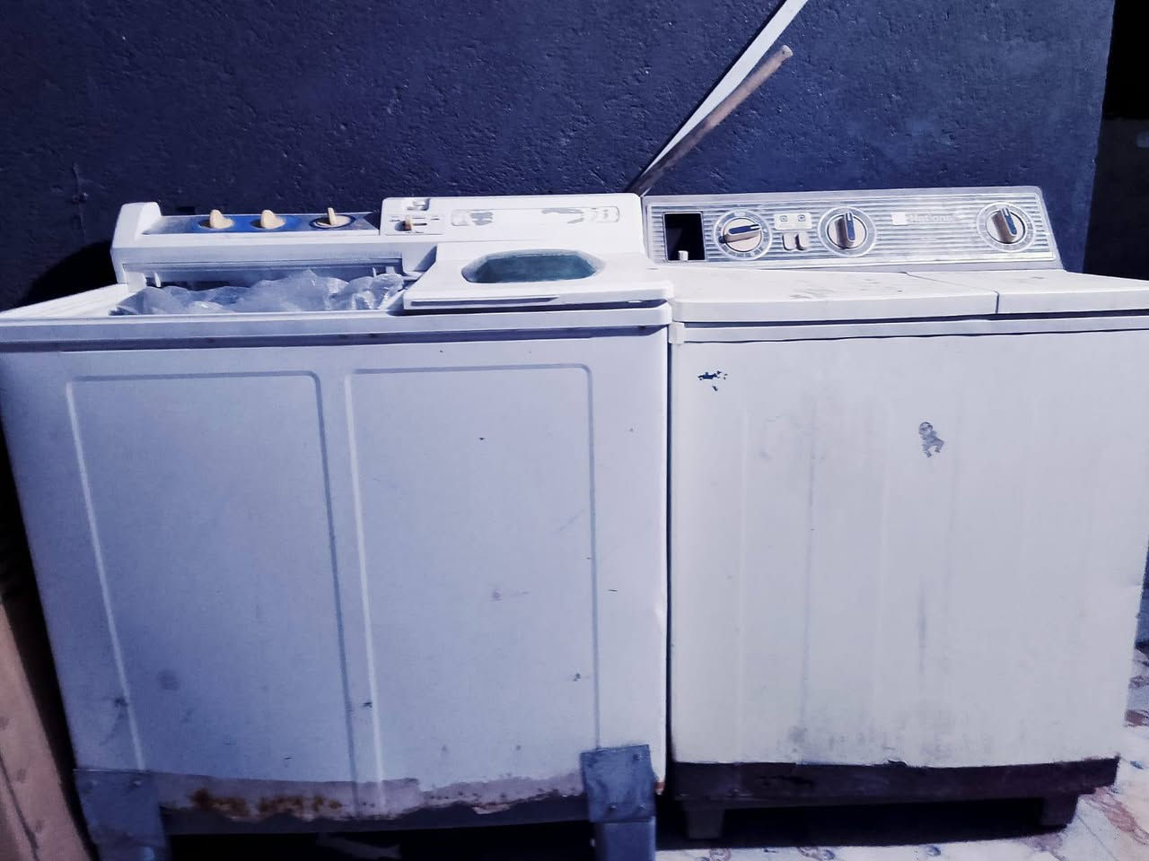 غسالات عدد ثنين شغالات الوحده ع 15 تشتغل بس التشغيل بس ماينشفن مكان  ابي الخصيب كوت الضاحي قرب كبه ابو جوزي ***********
