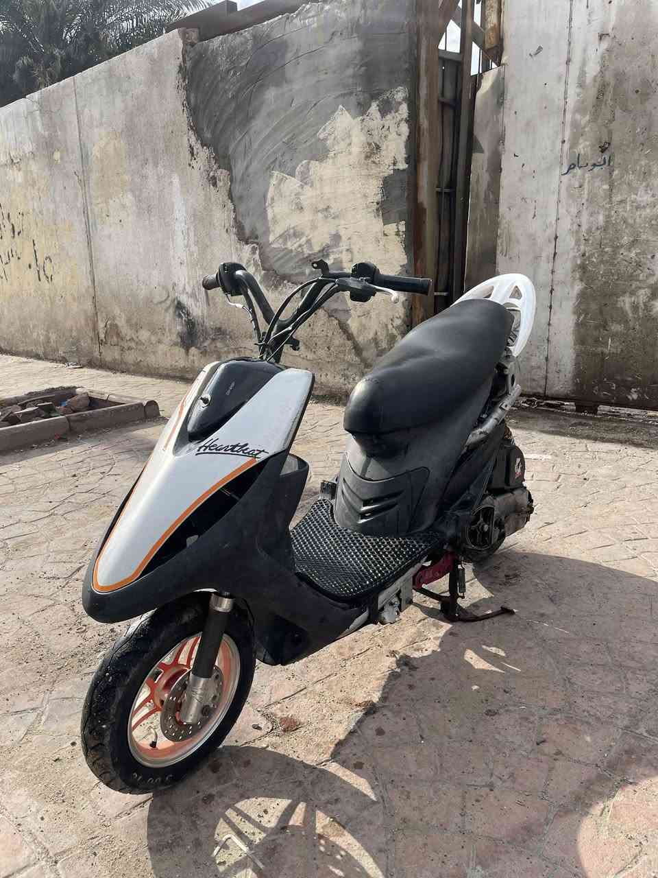 سلام عليكم دراجة ماكس عدلة مال لعب مكين ٥٥
الدراجة خير من الله 
بيهة تزويد
ويالة 
قطرة دهن
صدر امامي
شيال كرزي
السعر ٤٥٠ او بيهة مجال الاستفسار ***********
