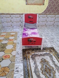 عندي ثلاث جراوي جديدات بعمر 15 سنه ودون نظيفات للبيع الاتصال على الرقم...