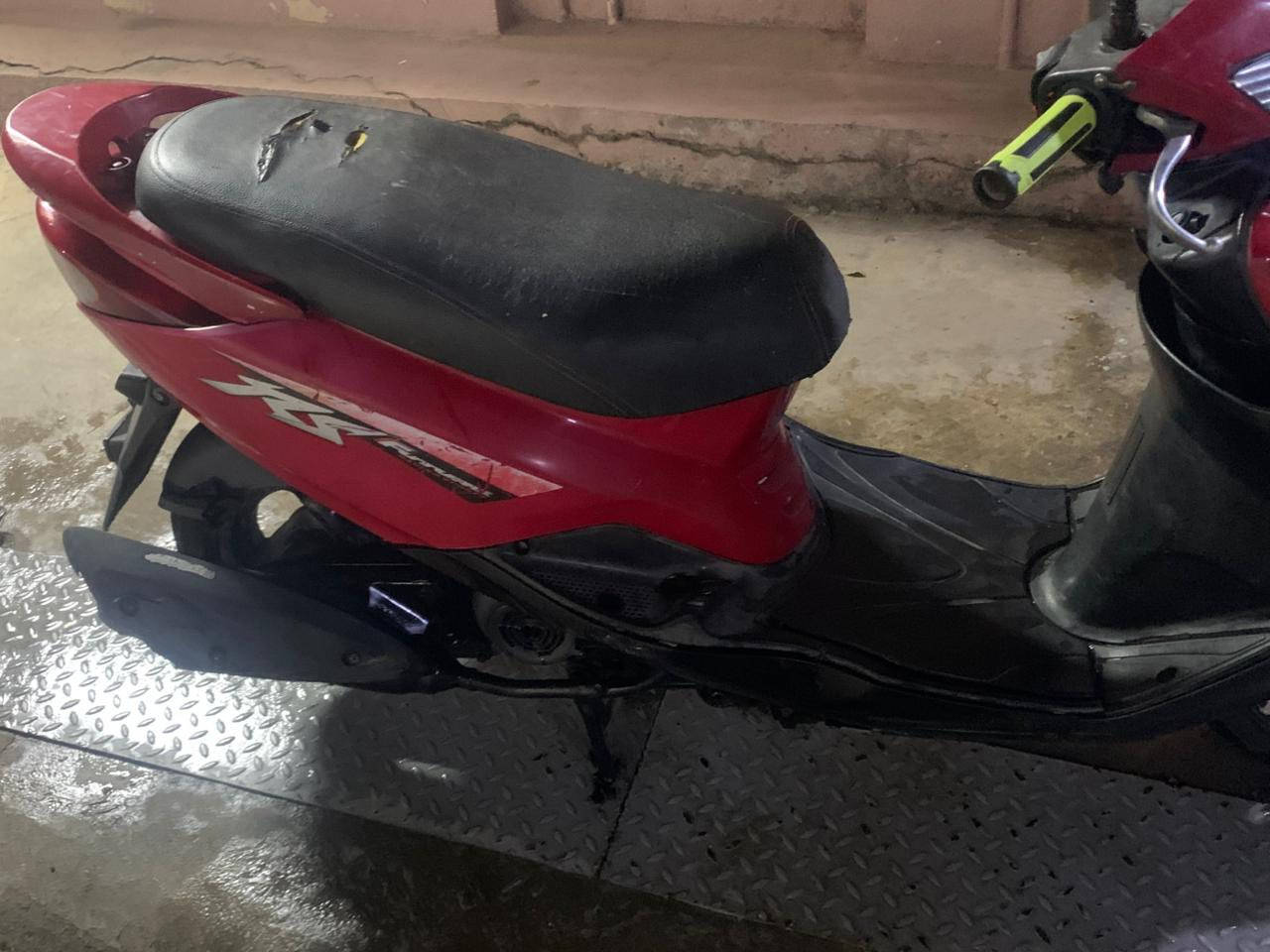 بريز نوزل دراجه نظيفه.   سعرها 600 وبيها مجال المدينة ***********
