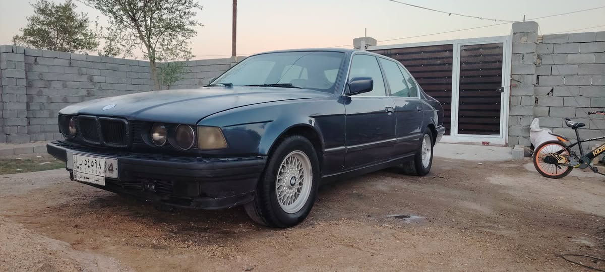 Bmw e32 730i 1992 v8
رقم انبار مشروع وطني بأسمي مكينه 30 ثمانيه سلندر حاويه اوتماتيك تبريد شغال دوشمة الغرفه جديده حداديه الخلفيه و زوج تاير اكسل جدد راديتر و مروحه كهربائية و لف حماوه جديد. 
الگير گايم ⚠️
السعر 33
*********** بابل المحاويل
