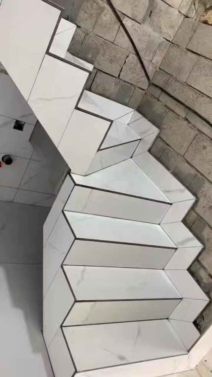 كادر لعمل السيراميك و البورسلين و المرمر و 
الكاشي و الاكرانيت و كافي الديكورات 
 الحجريه و جميع انواع البلاط شغل درجه اولى شرط استلام مهندس شغل ليزر 

***********

***********
