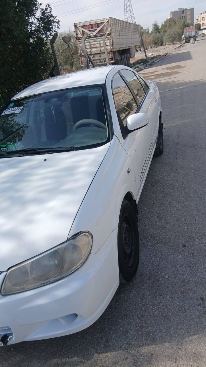 السلام وعليكم نيسان سنّي موديل ٢٠١٠ ياباني
رقم بغداد ألماني
محرك قبق اسود
بيها باب السايق مبدل 
العنوان بغداد الكاظمية
رقم *********** بي واتساب
السعر ٨٠
