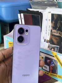 شاشة AMOLED 120Hz • كاميرا 50MP OIS • بطارية 5600mAh 80W