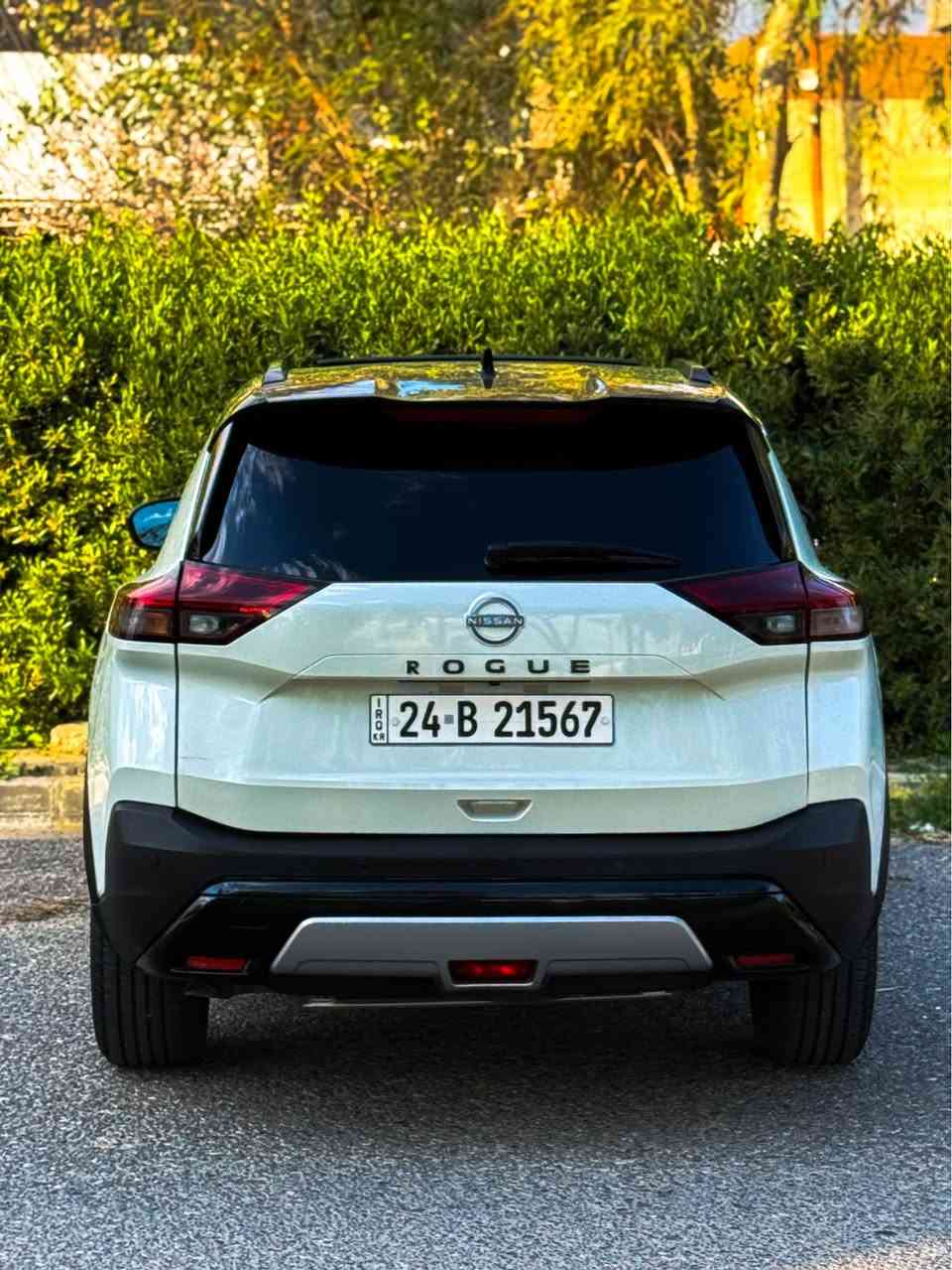 نيسان روج ٢٠٢٣ 🔴 للبيع 🔴

محرك كير شرط 3 سلندر 🔥

(الضرر)سياره بيها باب سكن خلفي جاملخ سكن خلفي صندوك ❤️
ضربه من خلف شاصي خلفي سكن رصعه عواج فطر

رقم دهوك سنوية و هزة جديدة بأسمي لنهاية
سيارة جديدة ماشاءالله محرك كير مكفول بشرط ...
المواصفات 
سياره سقف تكم بلادي اسود تو كلار
بانوراما:
شاشة كبيرة لمس /كاميرا/ بردة شركة/دشبول ديجيتال
بصمة تشغيل/بصمة ابواب/بصمة صندوك شفت/هاند بريك بصمة/تشغيل عن بعد/اوتو ستوب/كشنات كهربائي/کشنات هيتر و سوکان هيتر/ دخول ذكي عند التقرب/لايتات خلفي وامامي زينون فول/لايتات و بگلایت ليد و زینون بلادي/
رادار امامي (تحديد مسار)
رادار جانبي (نقاط عمياء)
رادار خلفي/حساسات جانبي و خلفي /تبريد قطعتين لمس/ويل كروم/
تحكم وضعيات القيادة...Drive Modes وضعيات 5
كير اوتوماتيك و عادي 
٥ مود Eco _ normal _ sport _ snow 
هاند بريك بصمة
اوتو هولد Auto Hold
مانع انزلاق+ABS
سعر السياره 157او بيها مجال 
مكان السيارة :كركوك 
رقم الهاتف :*********** كركوك, العراق
