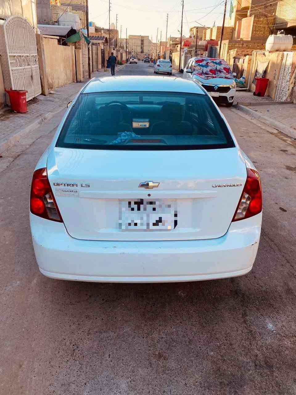 السلام عليكم شلونكم اخواني
اوبترا موديل2013
كير مكينه كفاله 
حداديه قبل اسبوعين مبدلهم 
رقم سليمانيه هزه وبراد جديد 
مشط وباور مبدلهم جدد قبل كم يوم 
قايش تايم كيس 
وقايش الداينمو والضاغطات جدد كلهم 
تخم تاير جديد
شاشه وكامره HD
السياره بيها قطعتين صبغ وصبغ داير مداير الهلال الخلفي 
السياره جديده ونظيفه ومناقصها اي شي 
تبريد ثلج
 تدفئه شغاله 
مسويلها بوليش ونانو سيراميك للسياره كلها 
السياره جاهزه على اخر حبايه 
عنواني بغداد العبيدي 
السعر 80 وبيها مجال مستعجل عليها اخوان ومجالها بسيط وبخدمتكم 
الرقم __***********
