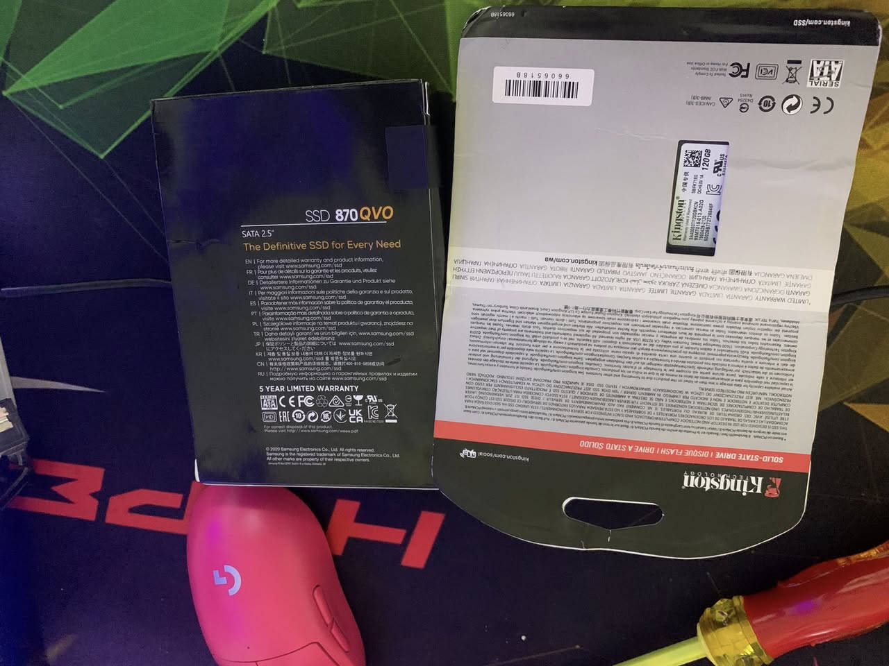 للبيع الكنجستون ب 25 الف والسامسونج ب200 اسعار قفل مكاني بغداد وتوصيل موجود ب 5 جديدات ما مستخدمه بس مفتوحة الكارتونه فحصتهن فقط اني فاتحهن بيدية  اذا تاخذهن ثنينهن توصيل مجاني


**إذا كنت صاحب هذا الإعلان وتريد حذفه لأي سبب، رجاءا أرسل رسالة إلى الدعم الفني**