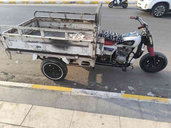 دايون 13 اوراق محرك توني شاده اكسن وتواير توني شادهن ستوته توني معمره مكاني ناصرية شراس *********** يتصل سعر مليون و50 بيه مجال
