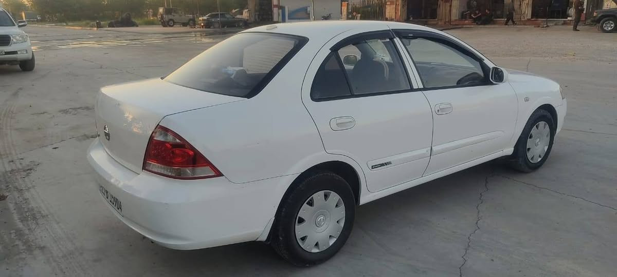 نيسان سەنی کۆری سپی بەفری ٢٠١١
بێ بۆیاخ بێ عەیب یەک تۆز ساردی هەیە 
ڕەقەم و سەنەویەی تاکو ٢٠٣٠ تازةية
ژ.م***********
نيسان صني كوري ابيض ثلجي 2011
بدون صبخ فقط مكانين شوي  بي بارد 
رقم وسنوية جديد لحد 2030
رقم الهاتف/***********
