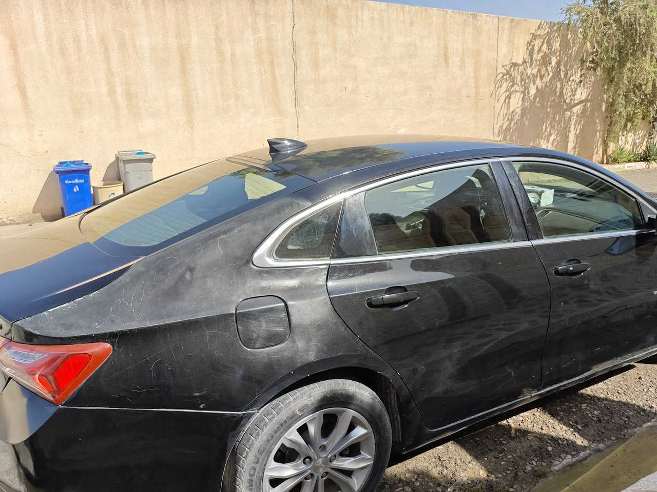 ماليبو (LT 2019) 90$
ماشية 160 الف، محرك مبدل جديد
رقم اربيل الجديد ✅

🖥️ شاشة كبيرة
🔥 تدفئة مقاعد
🪑 مقعد السائق كهربائي
❄️ تبريد قطعتين
🎮 تحكمات ستيرن
🔑 تشغيل عن بعد

رقم الشاصي: 1G1ZD5ST2KF179604

نوع الضرر والصبغ: 
- خلفي صندوق وجاملغين الخلفيات

بالنسبة للصندوك:
-  مرجع على البارد.
- حوض تاير السبير ملحوم اثر الحادث.
بالنسبة للجاملغات:  كما هو مبين بالصورة مرجعه ترجيع دبي وصبغ الجاملغين الخلفيات جارد، مثل ما موضح بالصورة والتقرير.
...
- جاملغ السكن الامامي مضروب بالعراق ومرجع على البارد (بدون صبغ).
...
ملاحظة!
-  محركها مبدل جديد كصة قبل سنة.
- كمبريسر وراديتر التبريد جديد كصة.
- تيربو جديد كصة.
- صدر امامي جديد مال كصة.

مكان تواجد السيارة: موصل - أربيل


**إذا كنت صاحب هذا الإعلان وتريد حذفه لأي سبب، رجاءا أرسل رسالة إلى الدعم الفني**