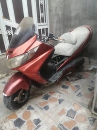 دراجة • مستعجل • واسط حي الحكيم