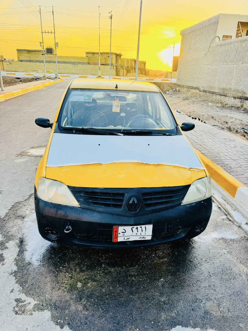 السلام عليكم رينو لوكان موديل 2010السياره جاهزه كير مكينه شرط الكير توني شاده مداور ثاني يوم رقم بغداد مكاني سماوه مالكه ب السماوه السياره (باور) حداديه كهربائيات كله شغاله 
السعر 34 وبيه مجال بسيط 

للتواصل:***********
