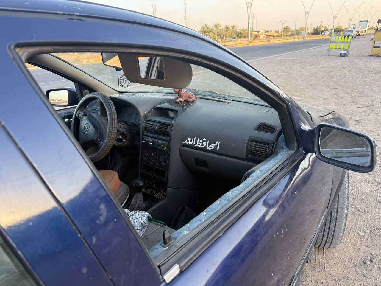 سلام عليكم استرا بزون كير اوتو مكينه تبريد مكفولات زوج تايرات جدد كهربائيات كلها تشتغل بسمي تحويل مباشر  *********** ₩₩السعر ٣٧ وبيه مجال شويه بغداد, العراق
