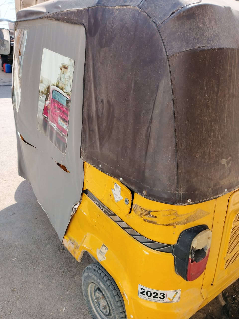 السلام عليكم
تكتك اوراق للبيع 
الشراي يتصل ع هذا رقم ***********
