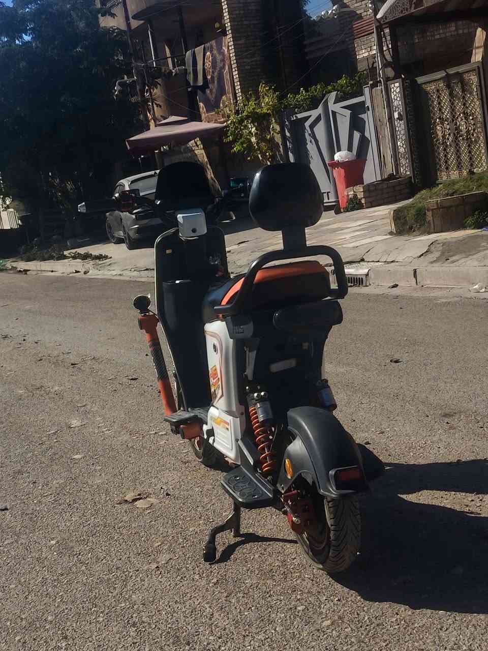 سلا عليكم ورحمة الله وبركاته
دراجه أر تسعه برو : اشاير يمنه يسره دبل ملف بالكامل نحاس بيها بك رجوع للخلف بطاريات كبار 32 امبير اربع نمرات كلوبات بومه عالي ناصي بريكات دسك شفاف الله شاهد دراجه محافظ عليها كلش وقليل مشواري بيها سعرها 400 وبيها مجال


**إذا كنت صاحب هذا الإعلان وتريد حذفه لأي سبب، رجاءا أرسل رسالة إلى الدعم الفني**