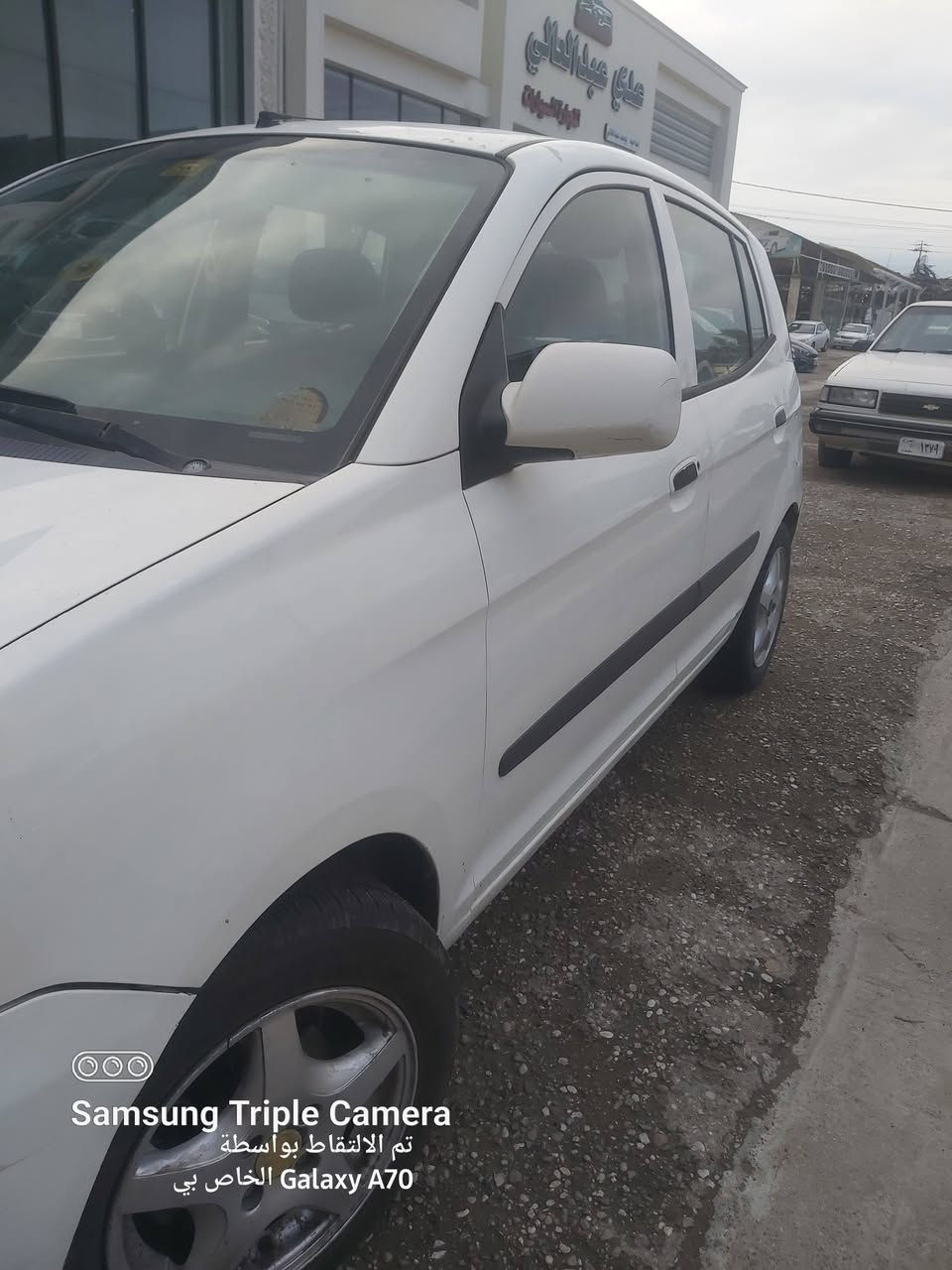 بيكانتو ٢٠٠٨
رقم بغداد مسطره بسمي 
مكينه كير شرط 
كير اوتو
صدر أمامي خلفي نضيف
صبغ باب خلفي وجاملغ بدون دواخل سياره نضيفه مال ببت مامتواجد عالى الفيس رقم الهاتف *********** @***********
