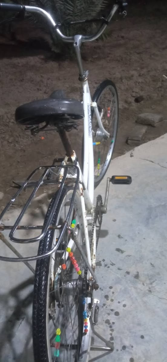 السلام عليكم بايسكل البيع حجم 26 المكان بابل الصينيه موجوده ‏‪فاله ‏‪.    ‏‪0778 253 1713‬‏.       سعر 55وبي مجال
