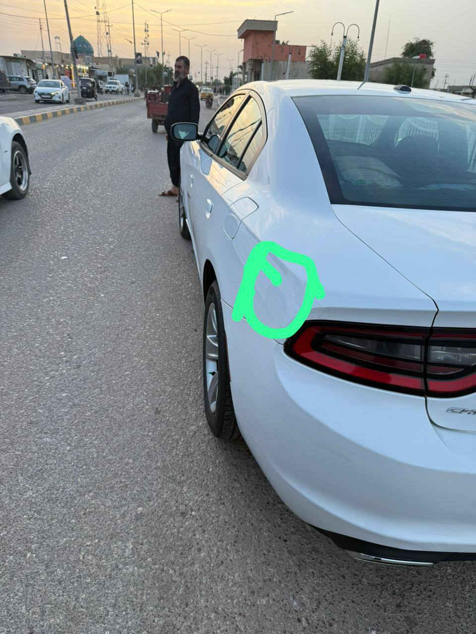جارجر موديل 17 رقم اربيل تحويل
فول مواصفات فتحه سقف شاشه كبيره كشنات كهرباء+ تبريد تدفئة سونار السيارة موجود بالمنشور
‏‪ السعر وبقي التفاصيل يم راعيها***********‬
