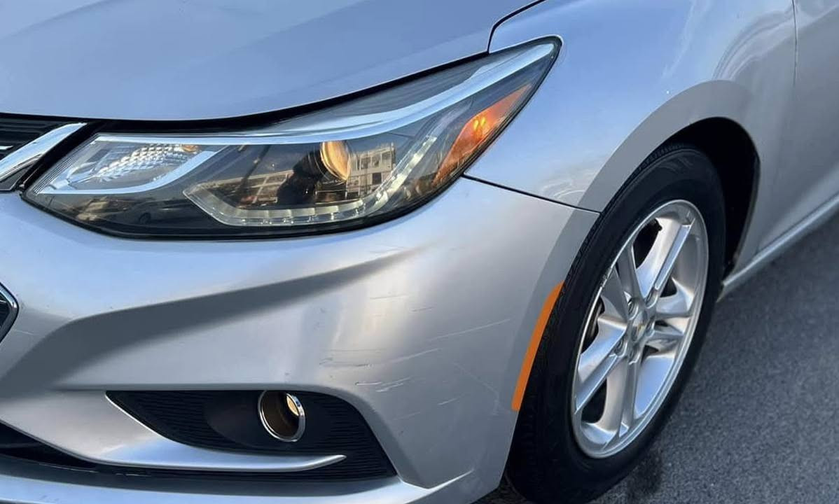 توفر بلاجكتور شوفرليت كروز مع القاعدة كامل بسعر 60 الف كامل 
توفر ايضا حساس تيربو 3 صوندة اصلي ثلاثي بسعر 30 الف 
توفر ايضا مضلات كروز قالب بلادي شرط وتعتيم 90٪ 5 قطع 
توفرت ايضا وجبة جديدة من قواعد الفيتبم الاصلية تفصيخ شرط الشغل والضمان نضافة 95٪ واكثر
 85 الف فقط 
واتساب ***********
