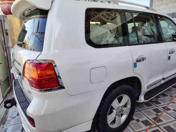 لاندكروزر للبيع موديل 2010 السياره جاهزه من الدعاميه للدعاميه مكينه بالباكيه جير اكسين حداديه تخم تاير استوني شاده السياره جاهزه من الدعميه للدعاميه سياره مال جناي حلوه حيل حلوه وما بيها نقص باسمي سنويه للثلاثين السعر 238 بيع مستعجل ***********
