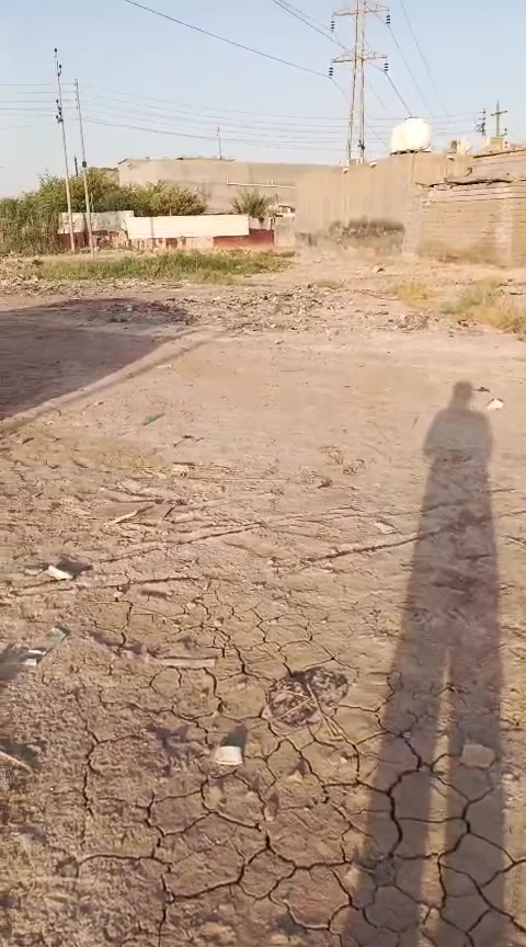 السلام عليكم 
قطعه ارض
في النعيم
مساحه الارض 600
رقم الهاتف ***********
السعر 4 ملايين وبيها مجال
