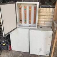 للبيع …بازبر 400 امبير +بوكسات بلاستك 2 / 60*40 ب190 الف 07711953848 ا...