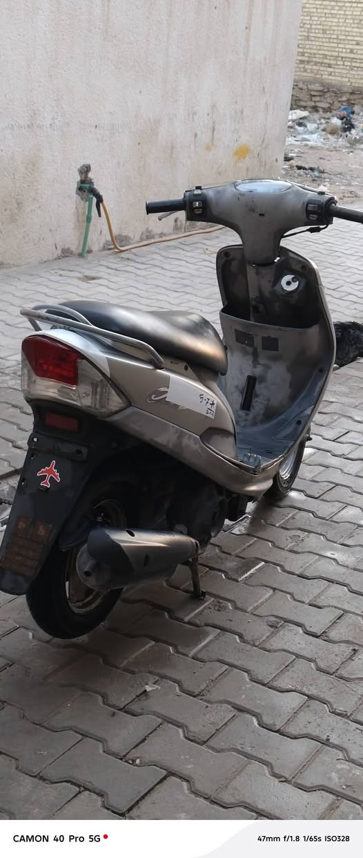 سلام عليكم دراجه ماكس منغولي للبيع
1كفاله كفرات ختم واحد  شاصي 

2مكينه نهضه مشي 

3سلف هندر كهربايات شغاله من طول لطول 

وبين قوسين اكفلك الدراجه من تاير الامامي لتاير الخلفي 

شراي تعال خاص رقمي ***********
