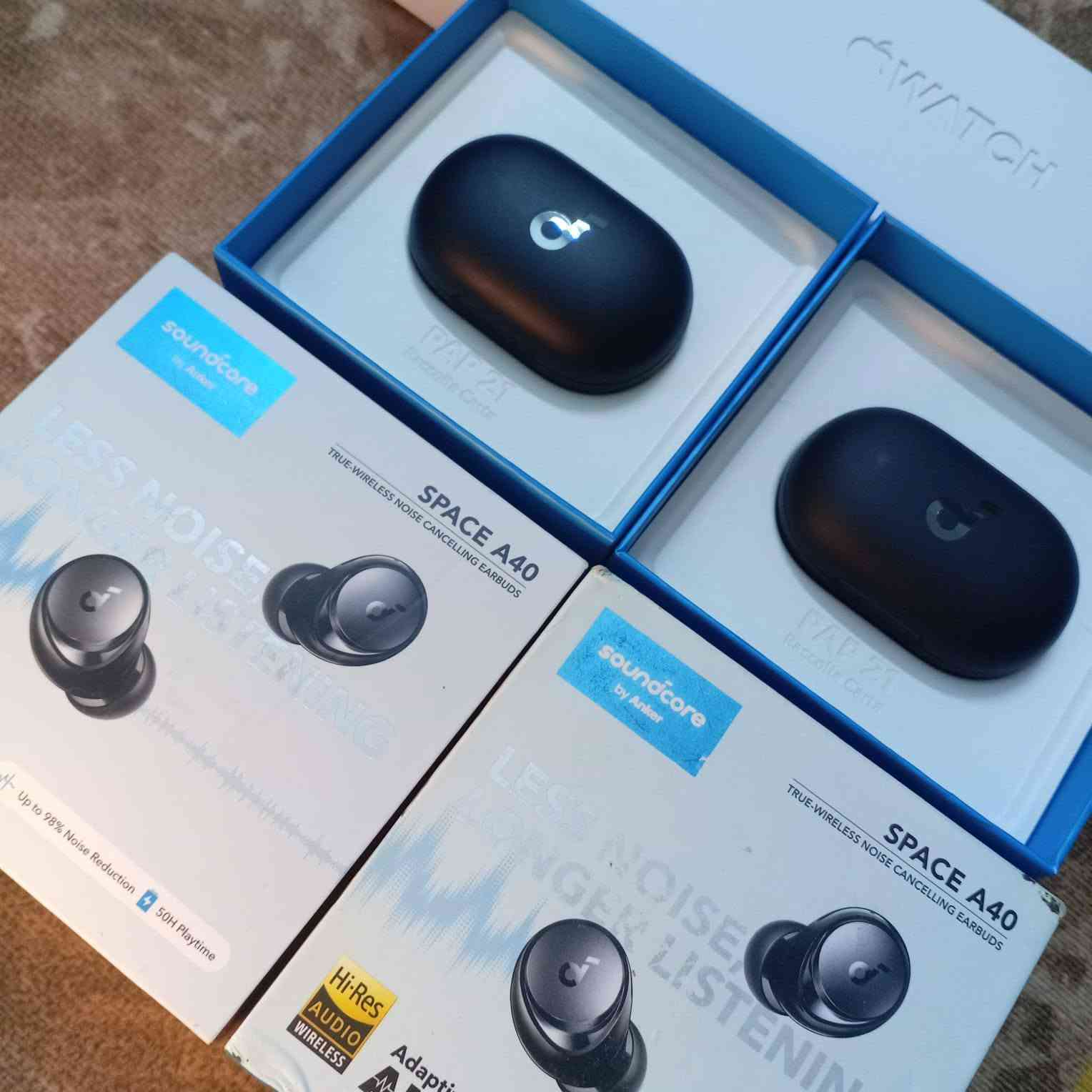 السلام عليكم 3 قطع ايربودز
انكر قطعتين    Soundcore Space A40
و KZ SK10 Pro قطعة  
يشتغلن تك واحد 
الي يفيدنة ينطيني سعر وبالعافية  نضيفات جداً


**إذا كنت صاحب هذا الإعلان وتريد حذفه لأي سبب، رجاءا أرسل رسالة إلى الدعم الفني**