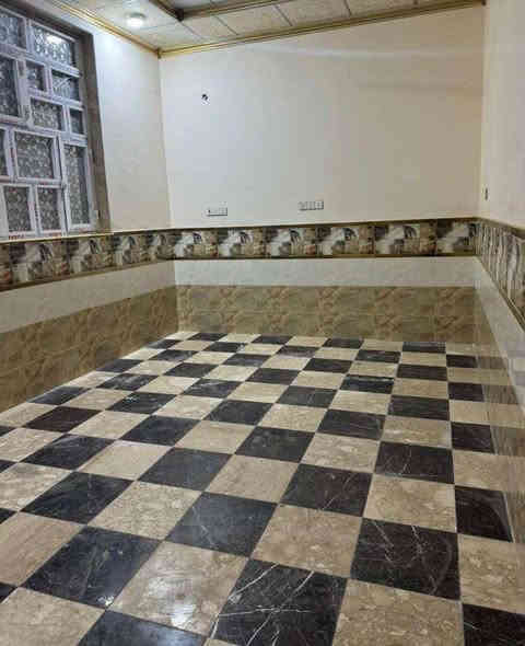 شـركه أنـوار الجـزائـري للأستثمار العقاري 
شقة مكتبية للأيجار في بريهة
طابق ثاني من ضمن بناية 
العنوان / شارع الاستقلال📍
المساحه / 125 م 
يحتوي على : 2 غرف + استقبال + مطبخ 
+ صحيات
سعر الأيجار / 750 الف    
تصلح للشركات المجازة رسمياً والمكاتب
للتواصل : 
***********
***********
***********
